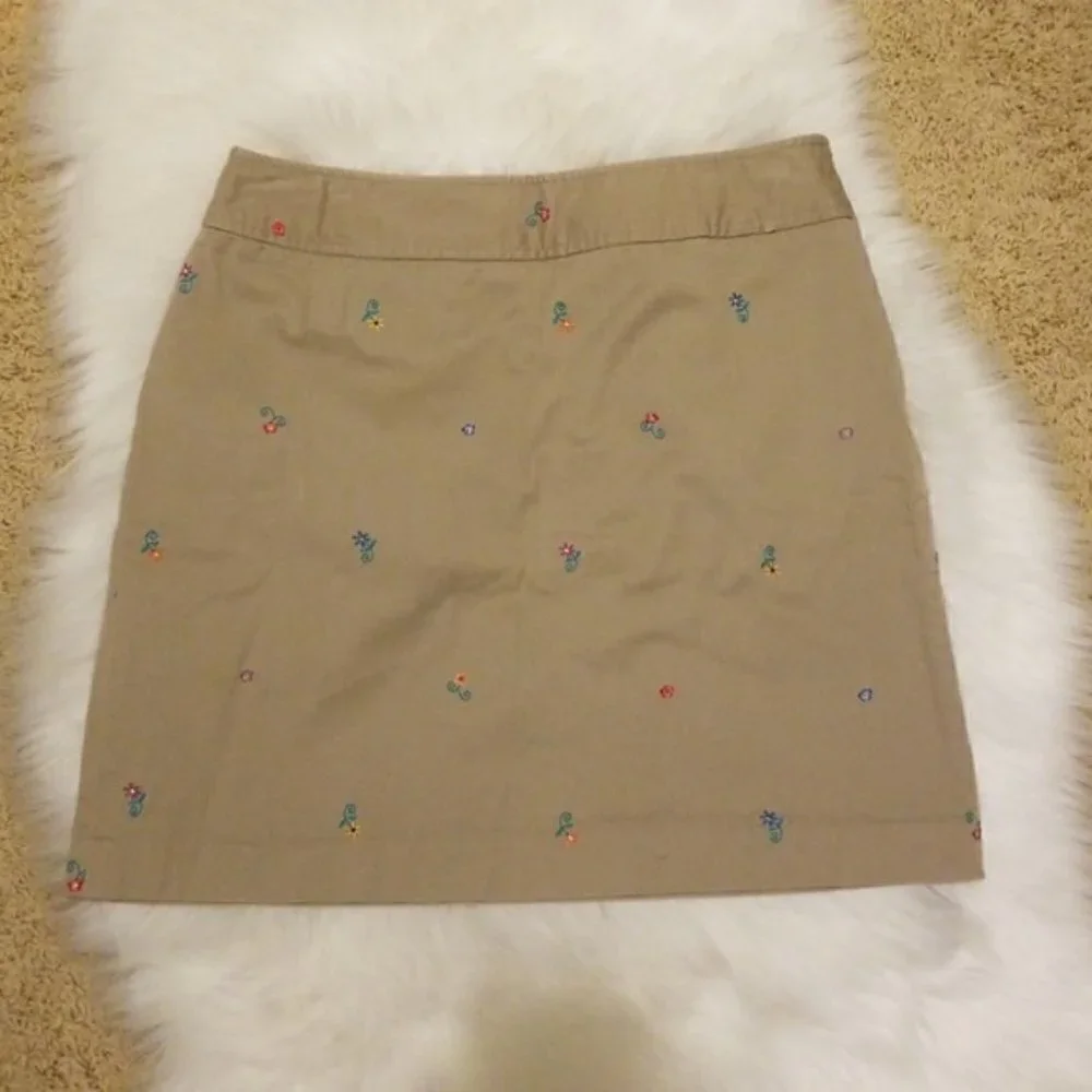 Rafaella khaki/floral skirt (10) NWOT